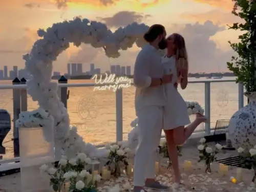 Miami Beach wedding ceremony coordinated by South Beach Apostille
